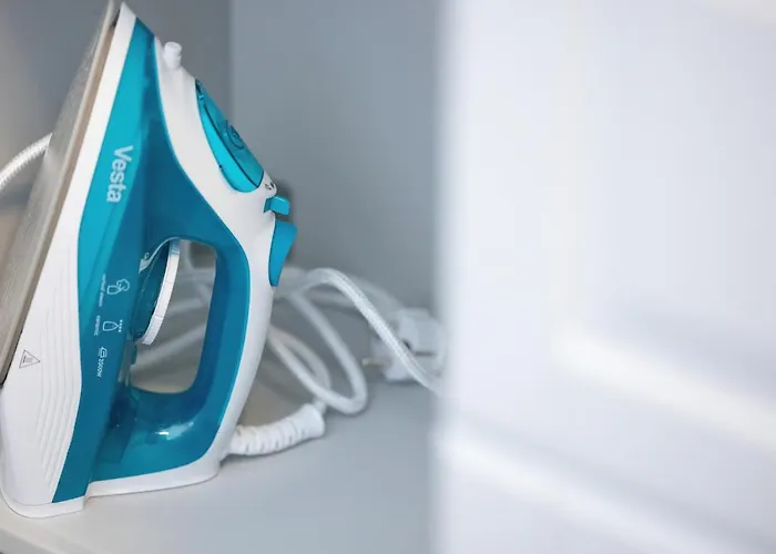 アパート Bright & Spacious Family In With Parking And 3 Balconies By Renters ミエンジズドロイェ